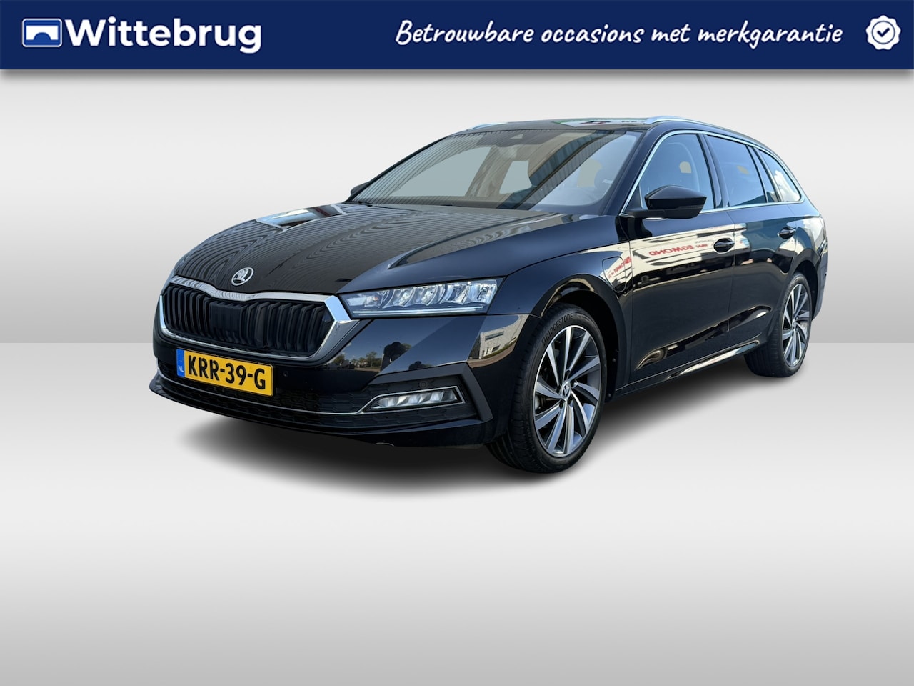 Skoda Octavia Combi - 1.4 TSI DSG iV PHEV Style / Geheugen stoelen / Head-up Display / 18'' LMV HAL - AutoWereld.nl