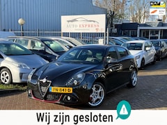 Alfa Romeo Giulietta - 1.4 Turbo MultiAir Super Aut/Leer/Navi/Brembo/xzenon/Nap/Apk/Volledig onderhoud/3 Maanden