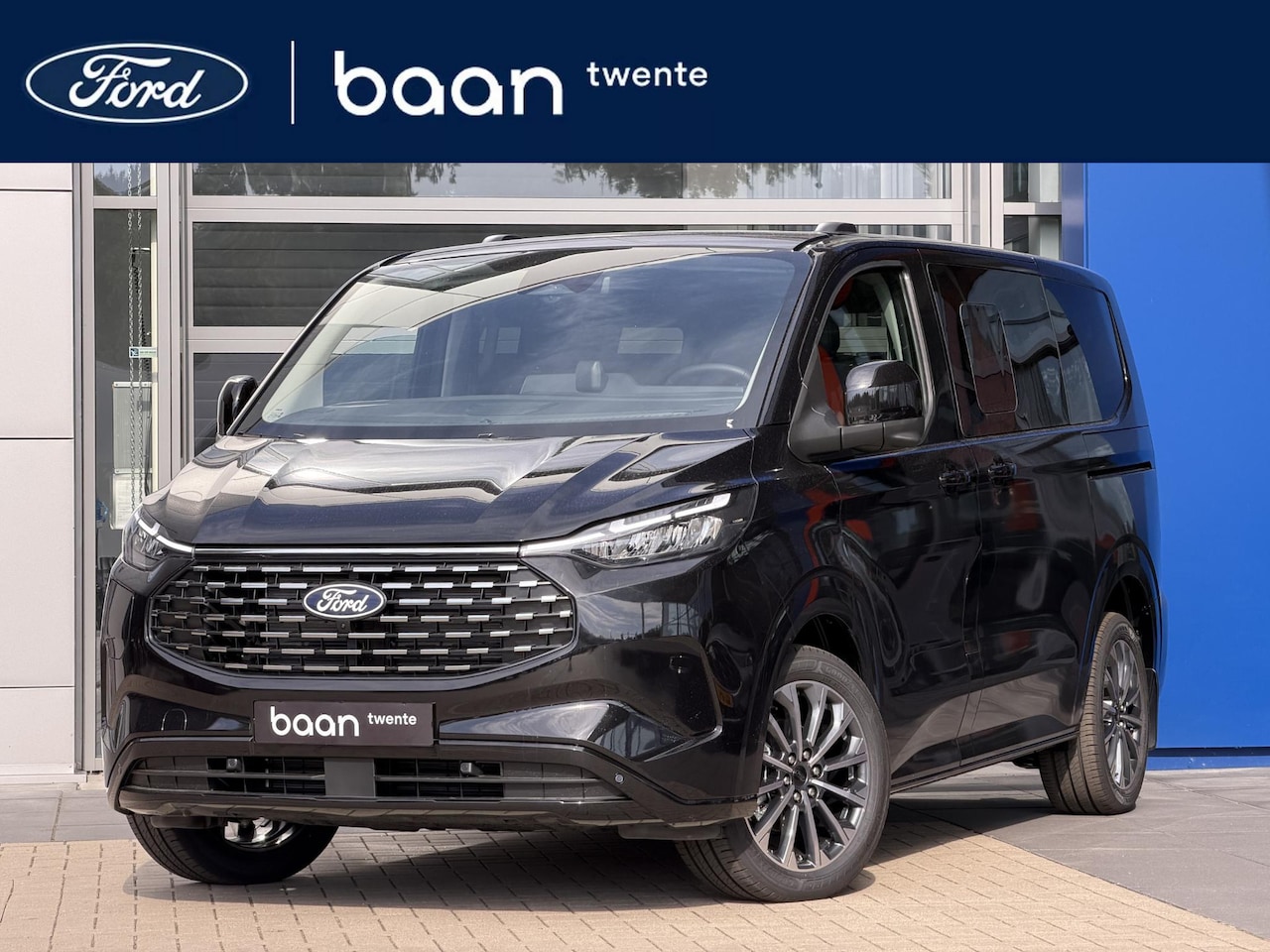 Ford Transit Custom Tourneo - 340 2.5 PHEV L1H1 Titanium X | Luxury Pack | Elektr. schuifdeuren | Panoramadak | Trekhaak - AutoWereld.nl