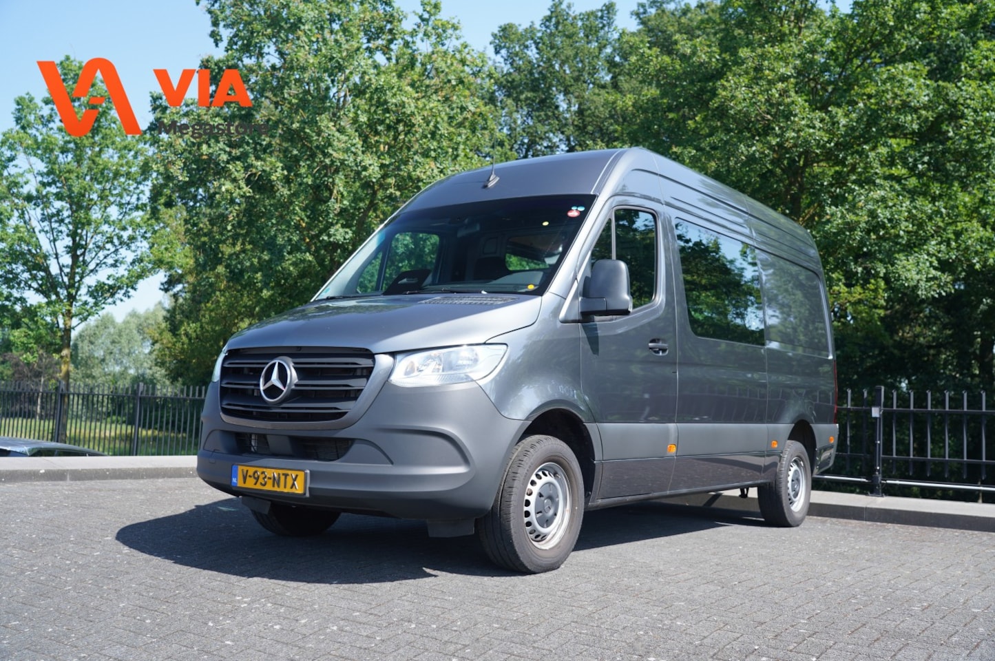 Mercedes-Benz Sprinter - 317CDI | PRO | L2H2 | Ideale DC ombouw! BPM vrij | 3.5t AHK voorb. | Cruise | 2pers | Came - AutoWereld.nl