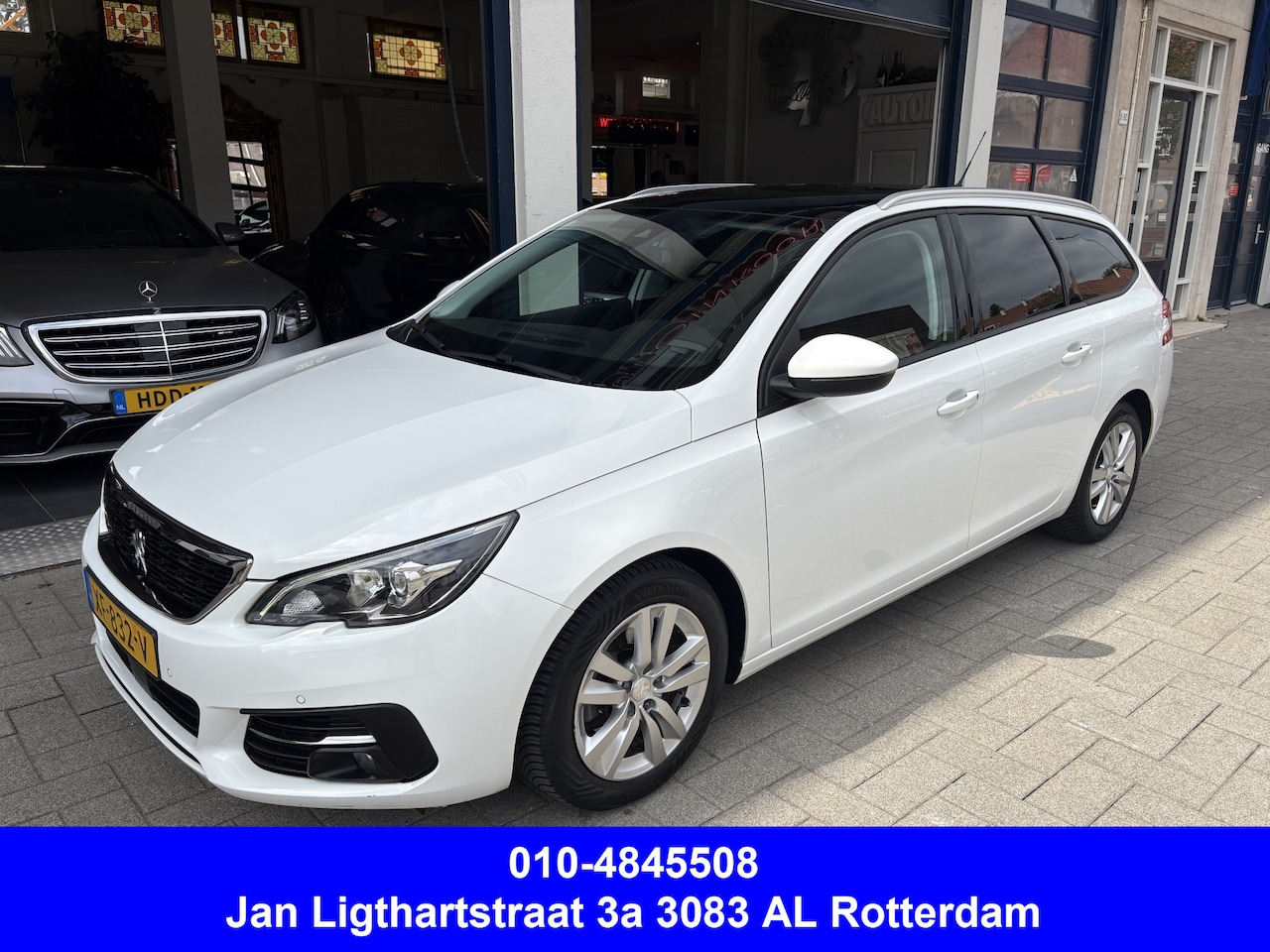 Peugeot 308 SW - 1.2 P.T B Lease Executive NIEUWE DISTRIBUTIE. - AutoWereld.nl