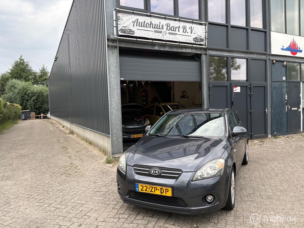 Kia Pro cee'd - 1.6 X-ecutive 1.6 X-ecutive - AutoWereld.nl