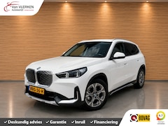 BMW iX1 - eDrive20 67 kWh Leder bekleding stoelverwarming