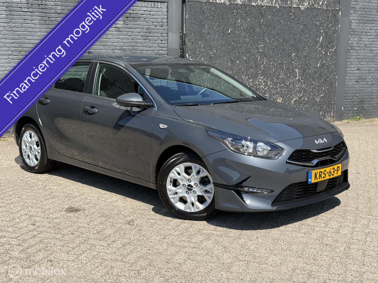 Kia Cee'd - Ceed 1.5 T-GDi DynamicLine - AutoWereld.nl