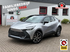 Toyota C-HR - 2.0 High Power PHEV 223pk CVT Dynamic/ Silver met zwart dak/ Apple Carplay/ Keyless entry/