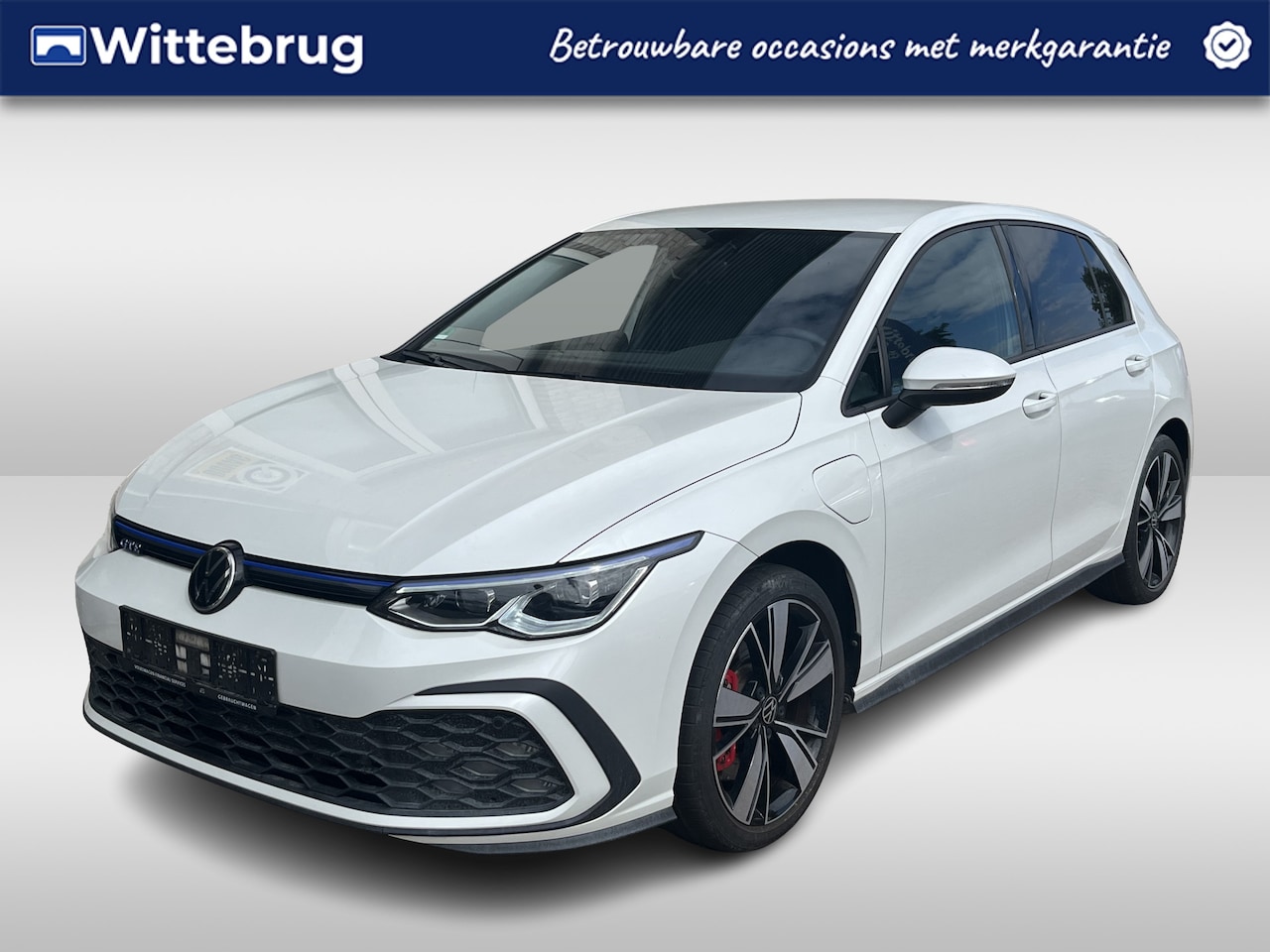 Volkswagen Golf - 1.4 eHybrid GTE / 245PK/ AUTOMAAT/ KEYLESS/ CRUISE/ APP-CONNECT/ NAVI/ CLIMATE/ STOELVERWA - AutoWereld.nl