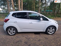 Kia Venga - 1.6 CVVT X-ecutive