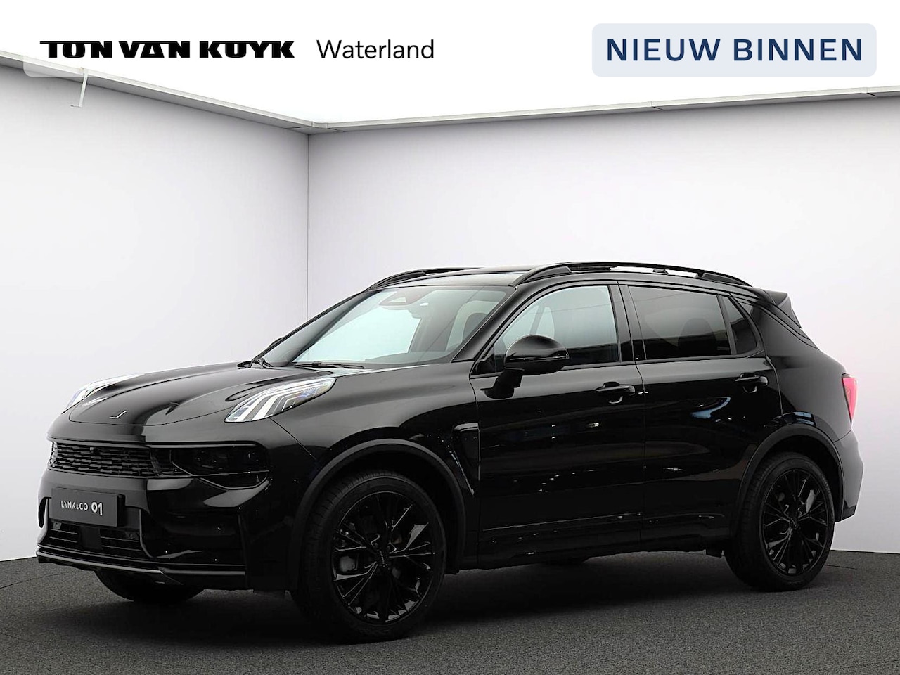 Lynk & Co 01 - 1.5 More Automaat / Panoramadak / 20" velgen / Privacy Glass / VOORRAADACTIE! € 47.145.- V - AutoWereld.nl