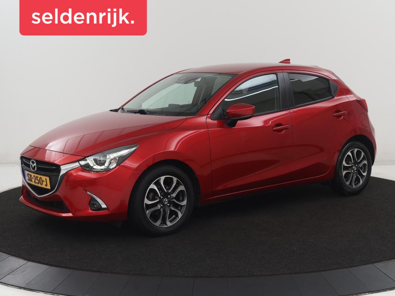 Mazda 2 - 1.5 Skyactiv-G GT-M | Trekhaak | Park assist | | Trekhaak | Park assist | Cruise control | - AutoWereld.nl