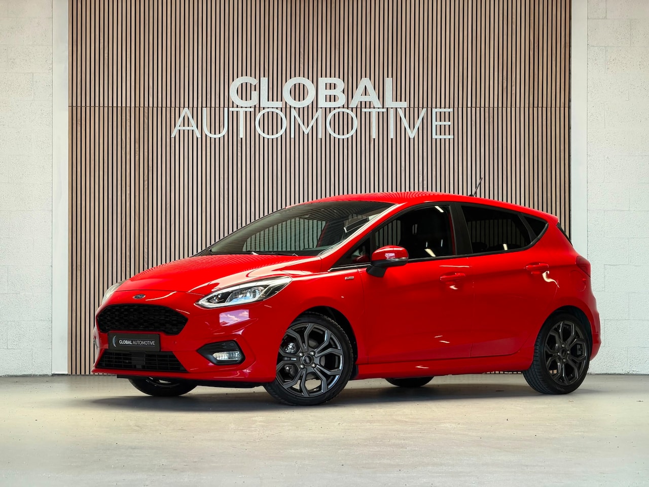 Ford Fiesta - 1.0 EcoBoost ST-Line - CAMERA - CARPLAY - STOELVERWARMING - AutoWereld.nl