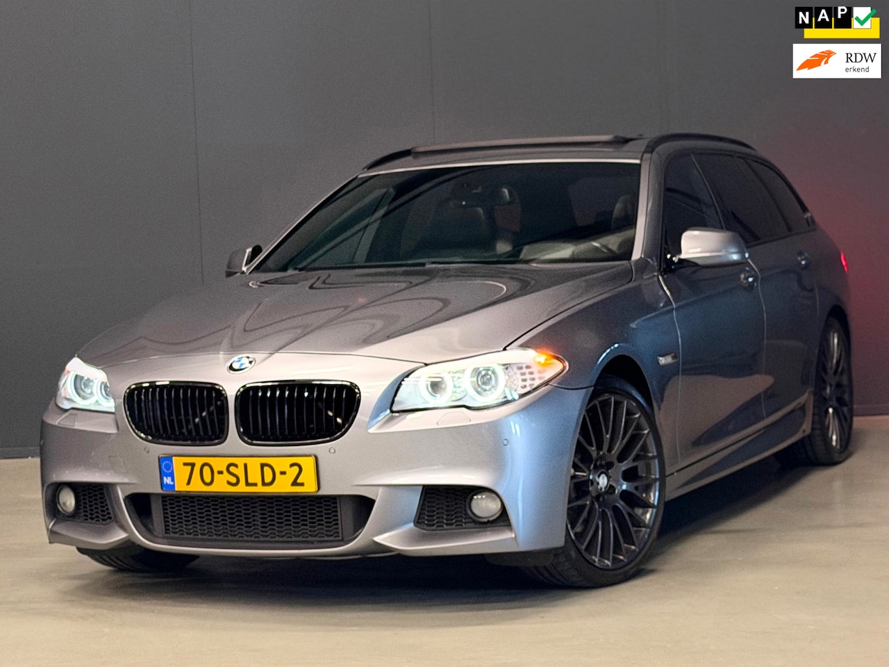 BMW 5-serie Touring - 520i High Executive M-PAKKET PANO/MEMORY/XENON/LEDER | KEURIGE AUTO ! - AutoWereld.nl