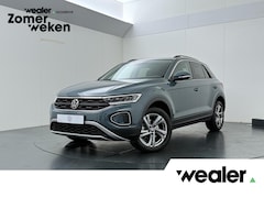 Volkswagen T-Roc - 1.0 TSI Life Edition | 116 PK | Trekhaak afneembaar | Adaptive Cruise Control | Achteruitr