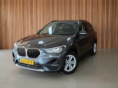 BMW X1 - xDrive25e Executive | Camera | Sport | Navigatie