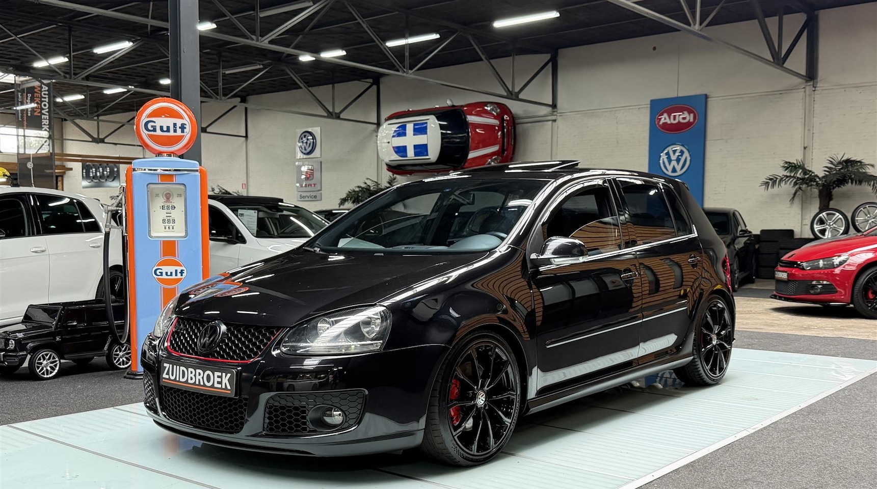 Volkswagen Golf - 2.0 GTI Dak | Carplay | 5-Drs | Navi | Clima - AutoWereld.nl