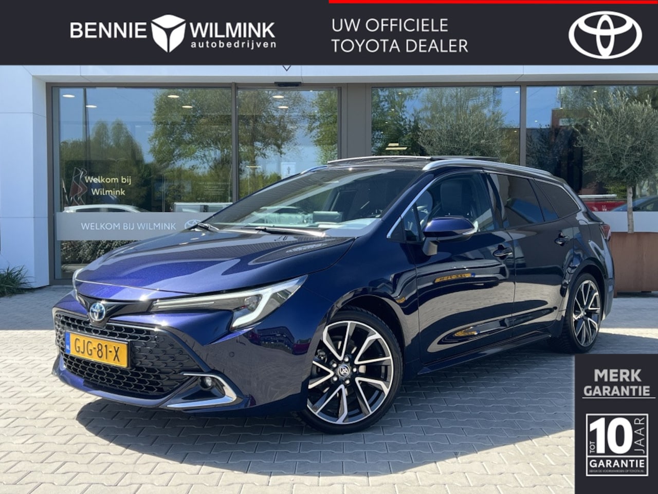 Toyota Corolla Touring Sports - Hybrid 140 Executive | Panoramadak | JBL - AutoWereld.nl