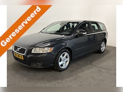 Volvo V50 - 2.4i AUT5 Edition II Trekhaak 1500kg/ Leer/ MEM Stoel/ Cruise/ LMV