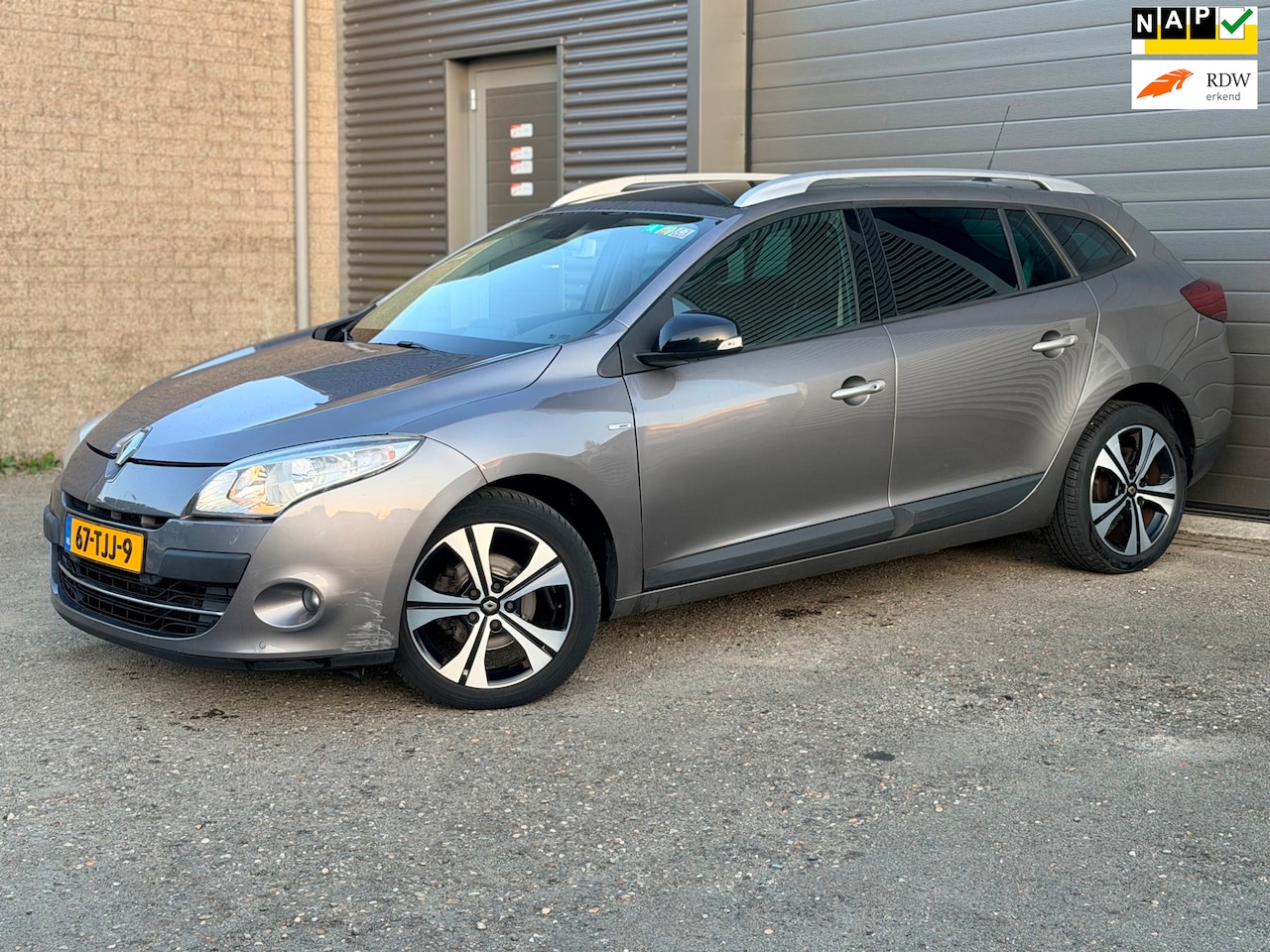 Renault Mégane Estate - 1.4 TCe BOSE 1.4 TCe Bose - AutoWereld.nl