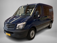 Mercedes-Benz Sprinter - 210 2.2 CDI 325 DC Direct leverbaar Rolstoelbus in meerij situatie