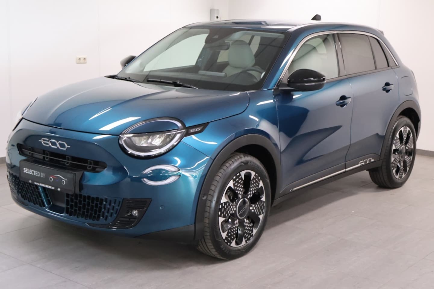 Fiat 600e - La Prima 54 kWh La Prima 54 kWh - AutoWereld.nl