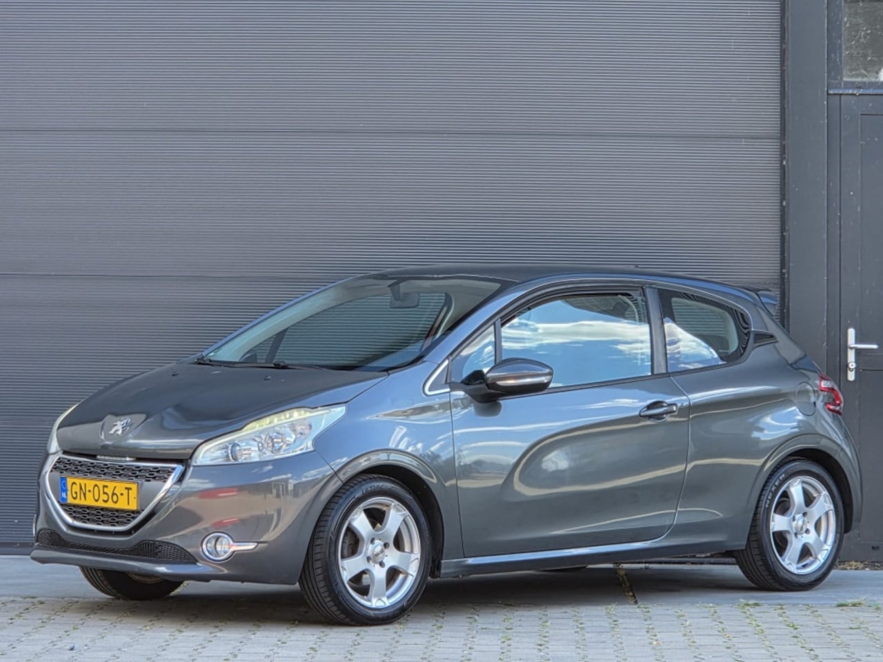 Peugeot 208 - 1.2 VTi Access airco, cruise, apk 27! - AutoWereld.nl