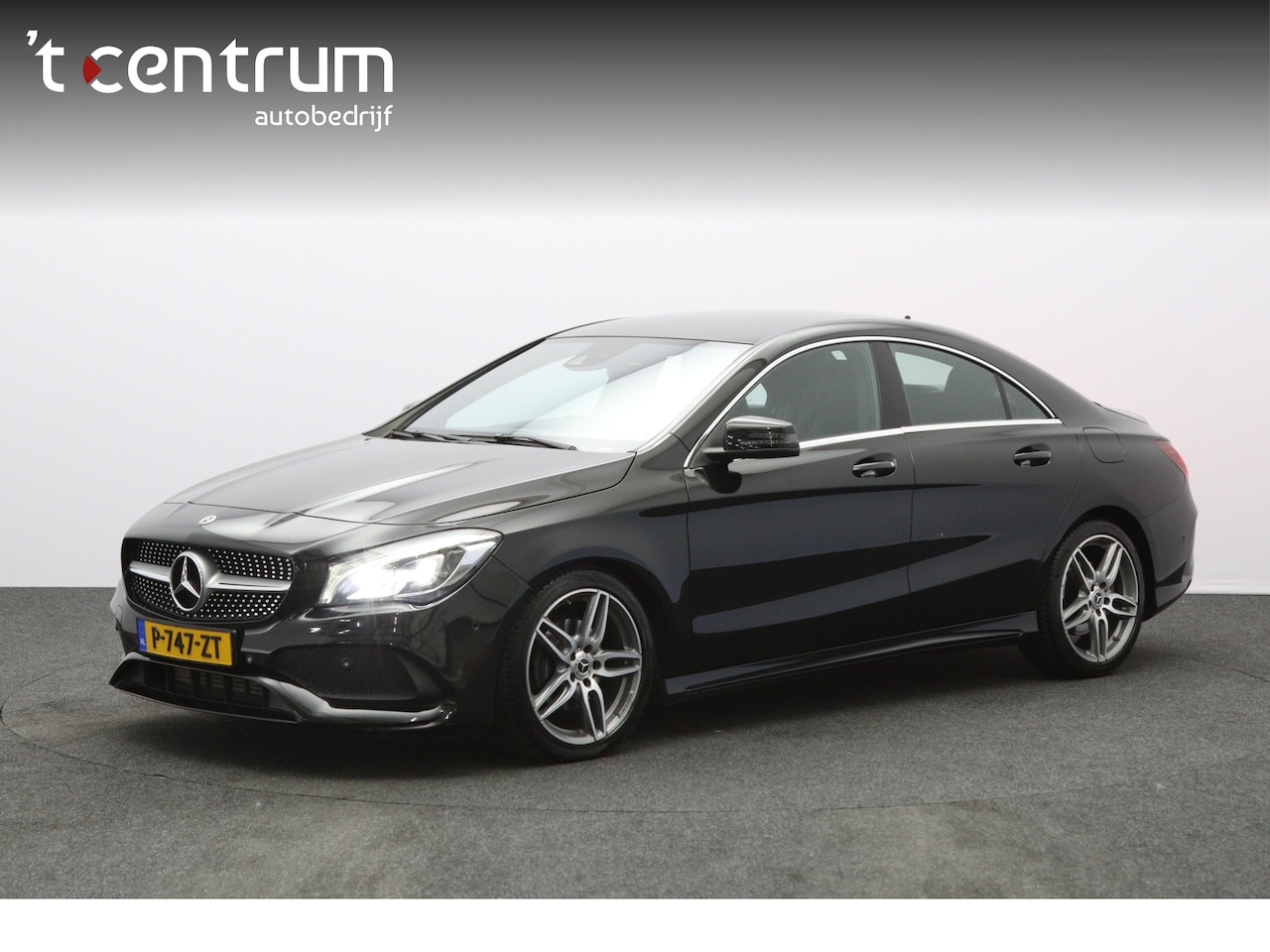Mercedes-Benz CLA-Klasse - 180 123 PK Automaat Ambition AMG-Line, Keyless, Navigatie - AutoWereld.nl