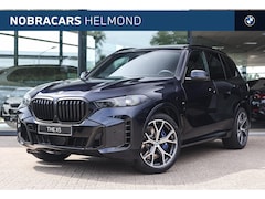 BMW X5 - xDrive50e M Sport Automaat / Panoramadak / Trekhaak / Soft-Close / Comfortstoelen / Parkin