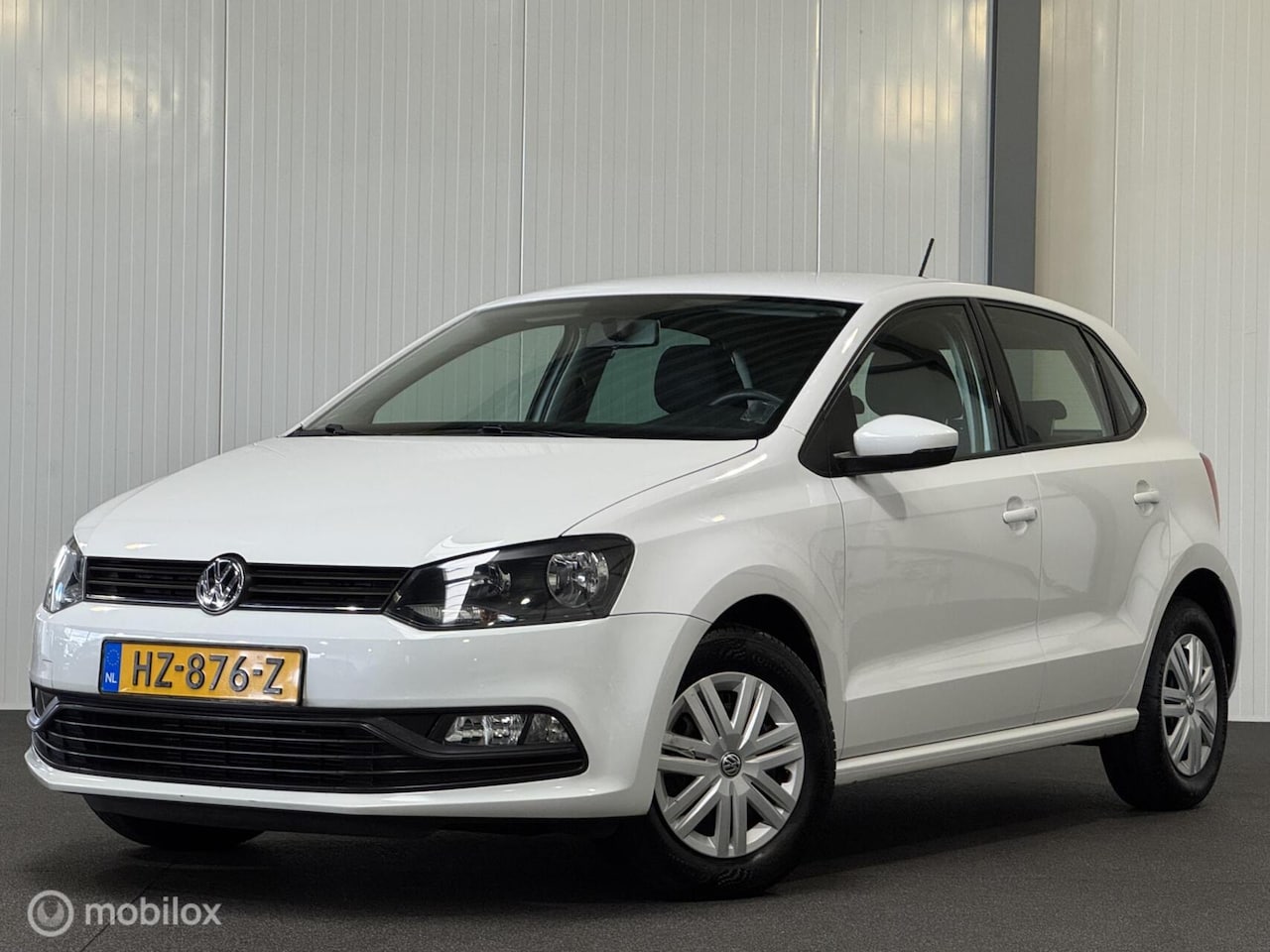 Volkswagen Polo - 1.0 Bluemotion 5-deurs [ goed onderhouden Bluetooth airco ] - AutoWereld.nl