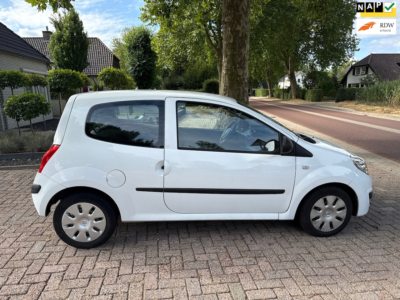 Renault Twingo - 1.2 Authentique 1.2 Authentique - AutoWereld.nl