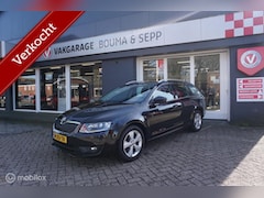 Skoda Octavia Combi - 1.0 TSI 115pk DSG Ambition Business