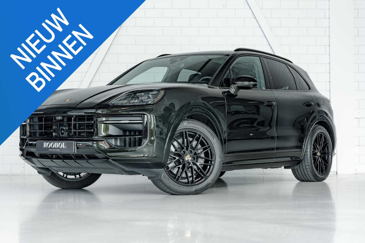 Porsche Cayenne - E-Hybrid l PTS Olivegreen l Sport Design l Bose l Pano l - AutoWereld.nl