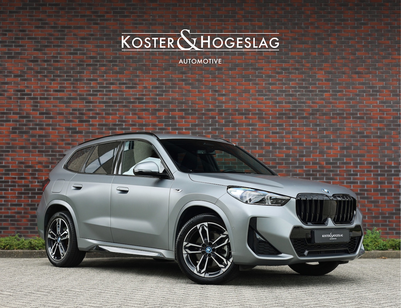 BMW X1 - 30e xDrive | M onderstel - Sportstoelen - Direct rijden! - AutoWereld.nl