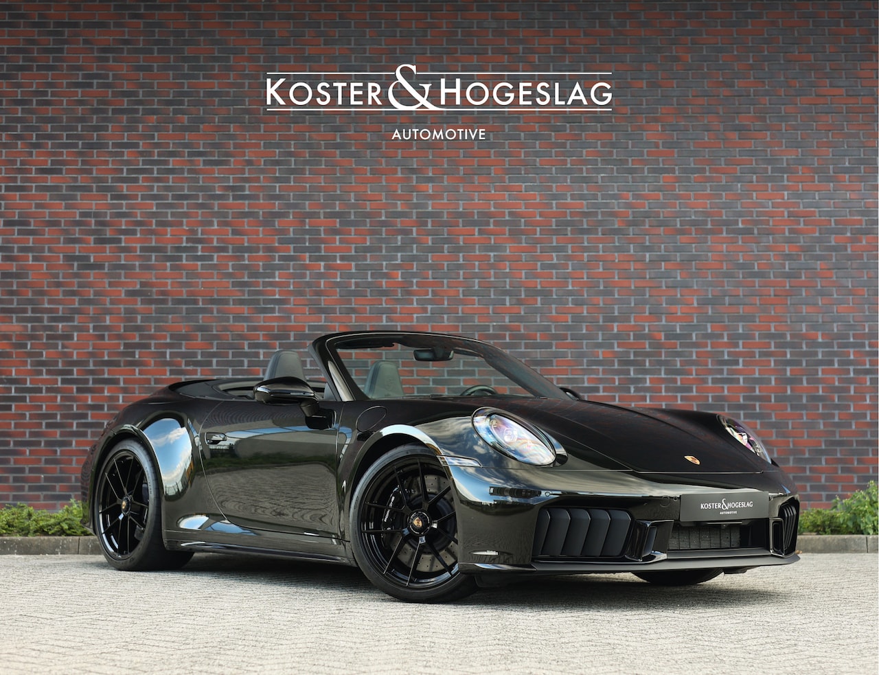 Porsche 911 Cabrio - 3.6 T-Hybrid Carrera 4 GTS | PTS - Clubleder - Burmester - AutoWereld.nl