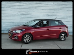 Hyundai i20 - 1.2 HP i-Motion Trekhaak Stoelverwarming Airco