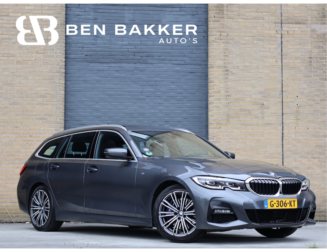 BMW 3-serie Touring - 330i M Sport Pano | HUD | Leder | ACC | Trekhaak | Memory - AutoWereld.nl