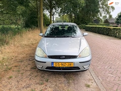 Ford Focus - 1.6-16V Futura