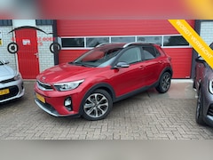 Kia Stonic - 1.0 T-GDi DynamicLine 1STE EIG / TREKHAAK / CAMERA / CARPLAY / NAVI / CLIMA / PDC / BLUETO