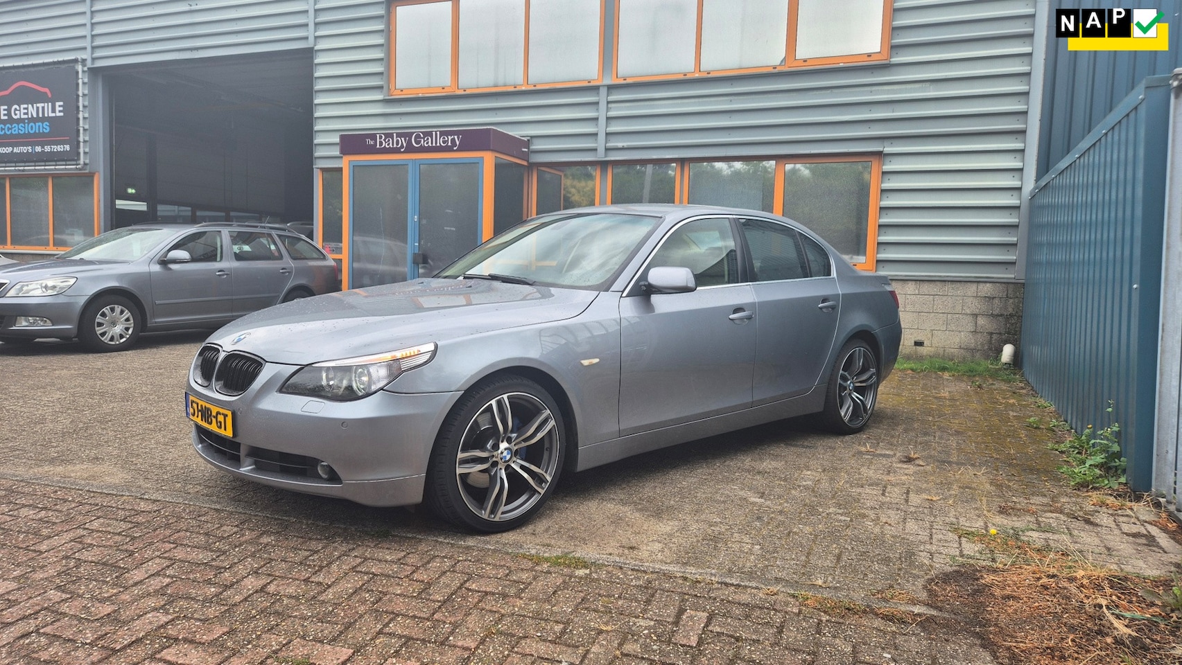 BMW 5-serie - 530i Executive Rijdt en Schakelt perfect Inruil Mogelijk. - AutoWereld.nl