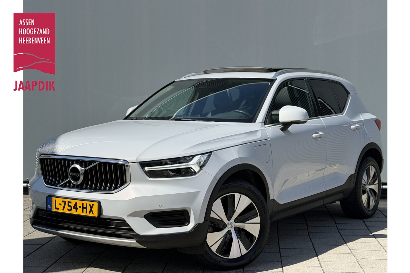 Volvo XC40 - BWJ 2021 | T4 211PK Recharge Inscription | TREKHAAK | PANO DAK | LEER | STANDKACHEL | CLIM - AutoWereld.nl