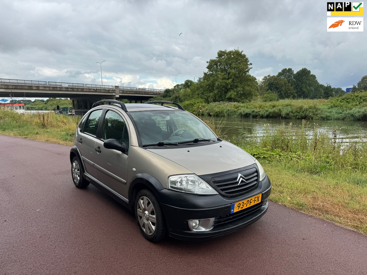 Citroën C3 - 1.4i-16V X-TR |Autom.|Luxe|Pano| - AutoWereld.nl