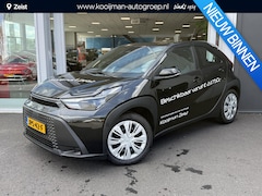 Toyota Aygo X - Hybrid 115 play Hybride | Automaat | Airco | Parkeercamera | Apple/Android carplay