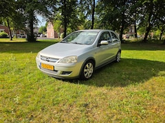 Opel Corsa - 1.2-16V Silverline Weekend Aanbieding €1099,