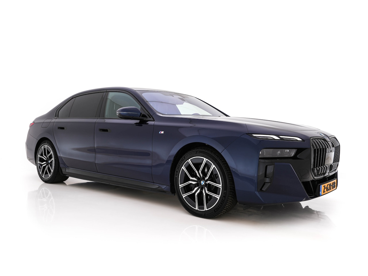BMW i7 - xDrive60 106 kWh M-Sportpack [3-Fase-11kW] {SoH-98%} (INCL.BTW) *PANO | HEAD-UP | LUXURY-L - AutoWereld.nl