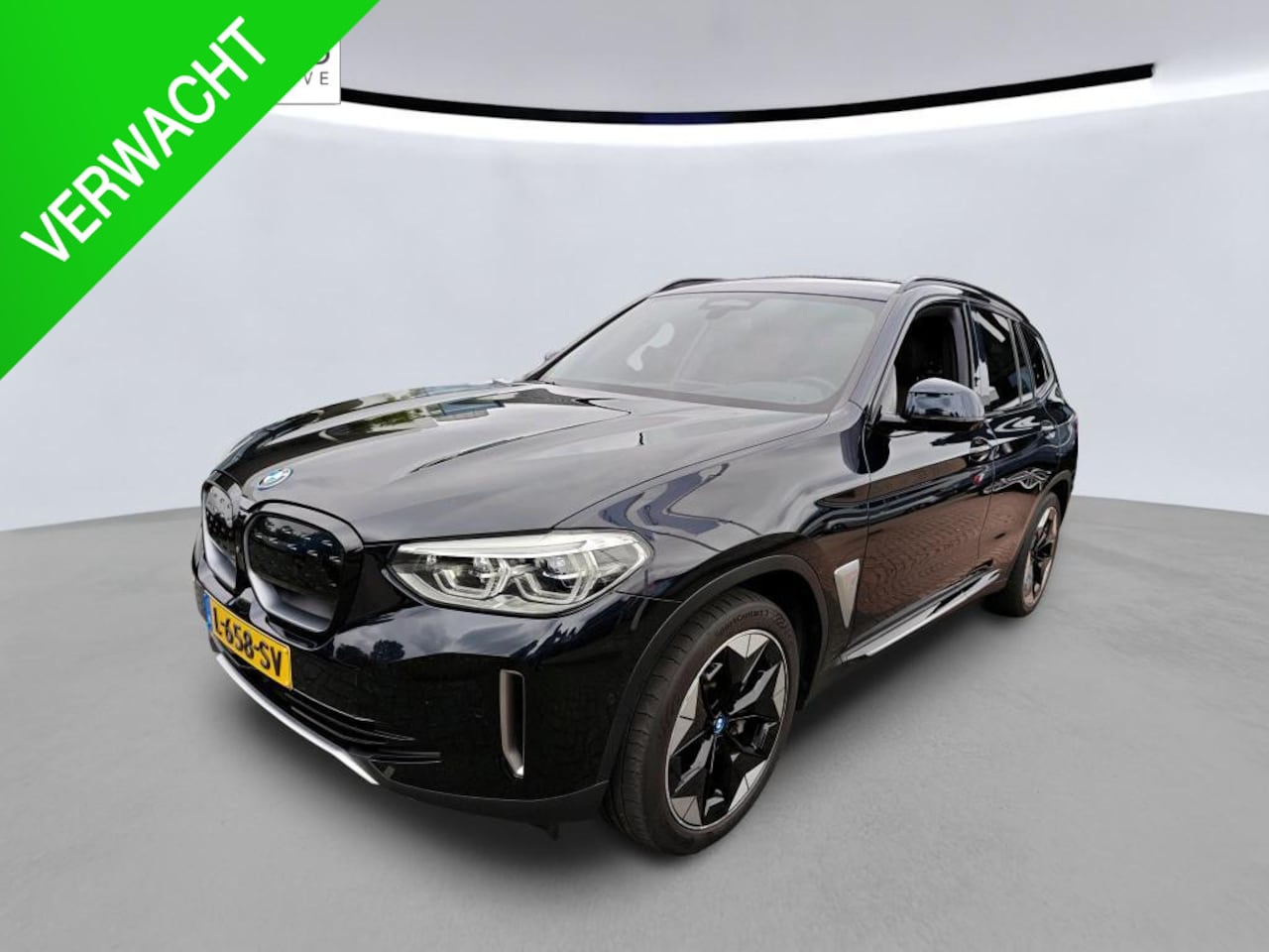 BMW iX3 - High Executive 80 kWh PANODAK | LEDER | TREKHAAK | H& K  AUDIO - AutoWereld.nl