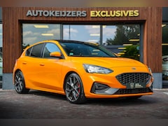 Ford Focus - 2.3 EcoBoost ST-X 280PK Panoramadak Camera Stoelverw. Performance DAB+