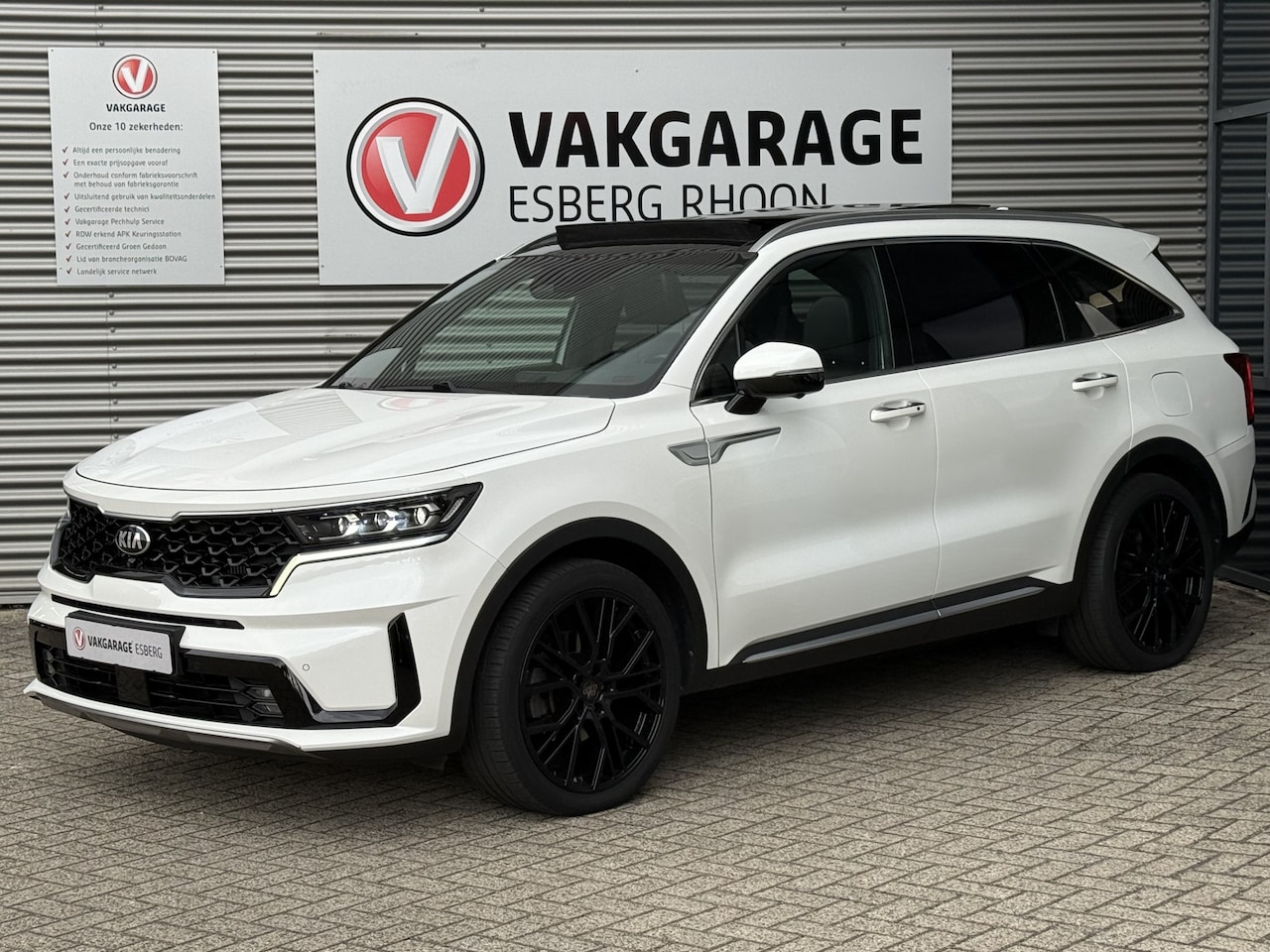 Kia Sorento - 1.6 T-GDI Plug-in Hybrid 4WD ExecutiveLine 5p. NAVI/360CAM,LEER,PANO,TR.HAAK. - AutoWereld.nl