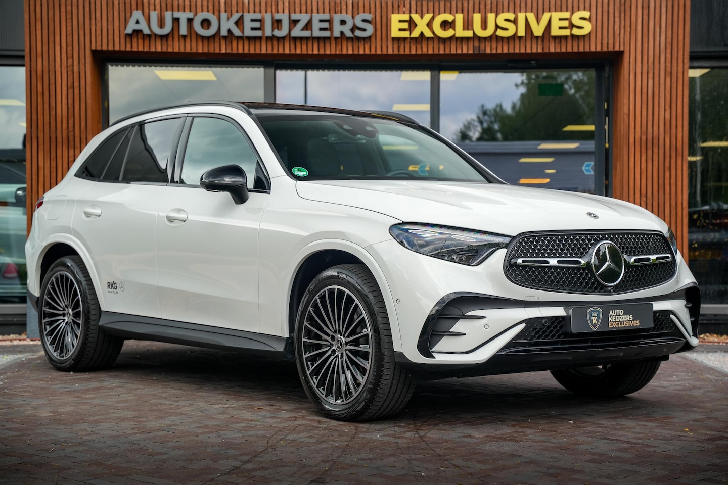 Mercedes-Benz GLC-klasse - 300de 4MATIC AMG Line Edition | Panorama | Burmester 3D | Distronic | Trekhaak | Memory - AutoWereld.nl