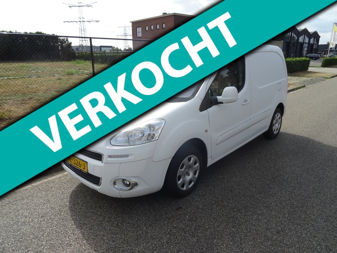 Peugeot Partner - 120 1.6 e-HDI L1 Navteq 120 1.6 e-HDI L1 Navteq - AutoWereld.nl