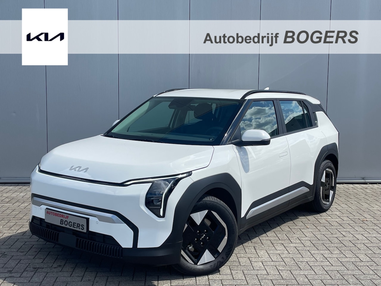 Kia EV3 - Air 58.3 kWh Navigatie, Climate Control, Adaptive Cruise Control, Achteruitrijcamera, Keyl - AutoWereld.nl