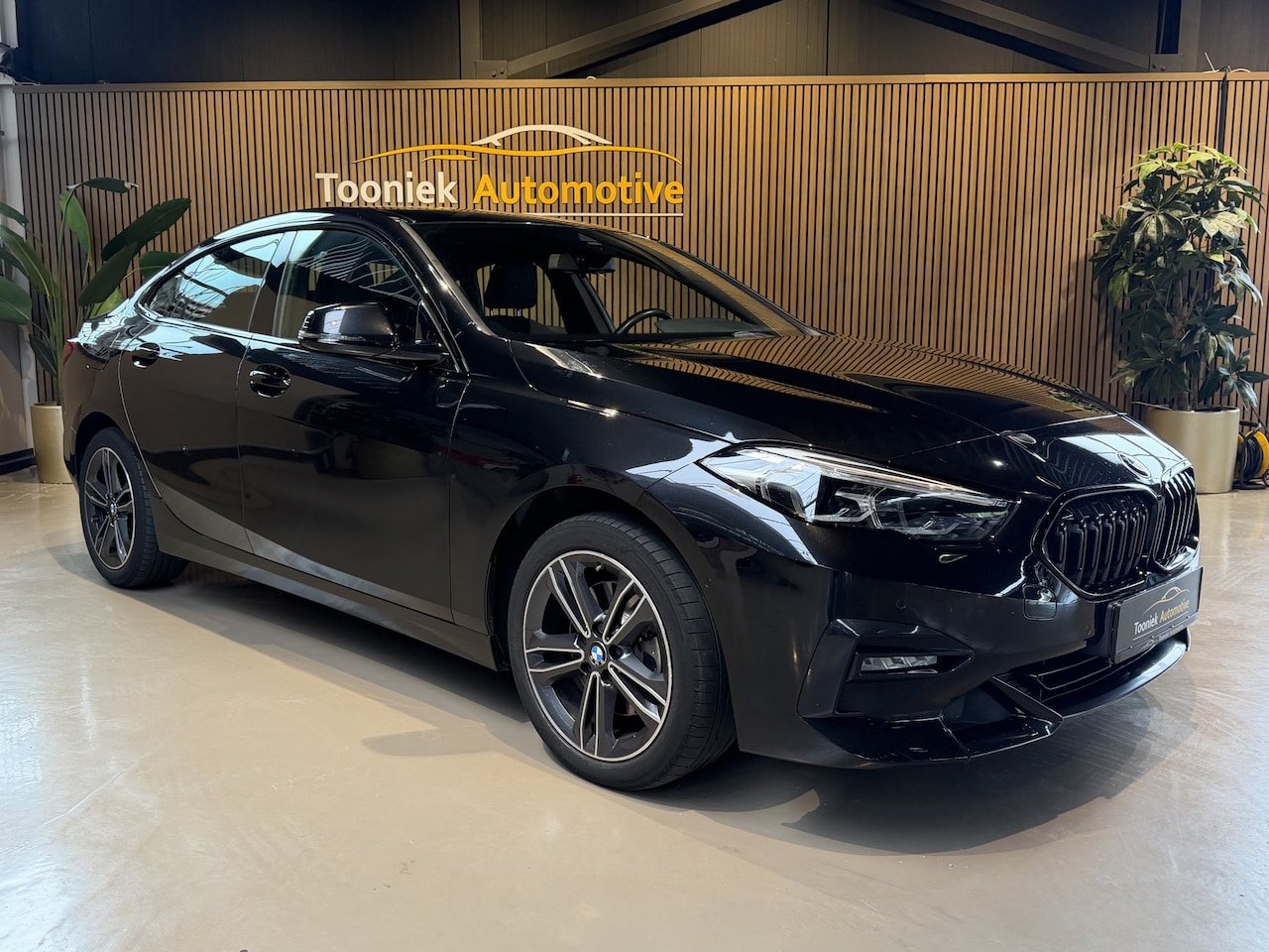 BMW 2-serie Gran Coupé - 218i Executive Edition Automaat | Navigatie | Cruise/climate control | - AutoWereld.nl