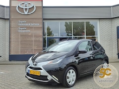 Toyota Aygo - 1.0 VVT-i X-WAVE CABRIO NAVI AIRCO BLUETOOTH CAMERA LED NL-AUTO